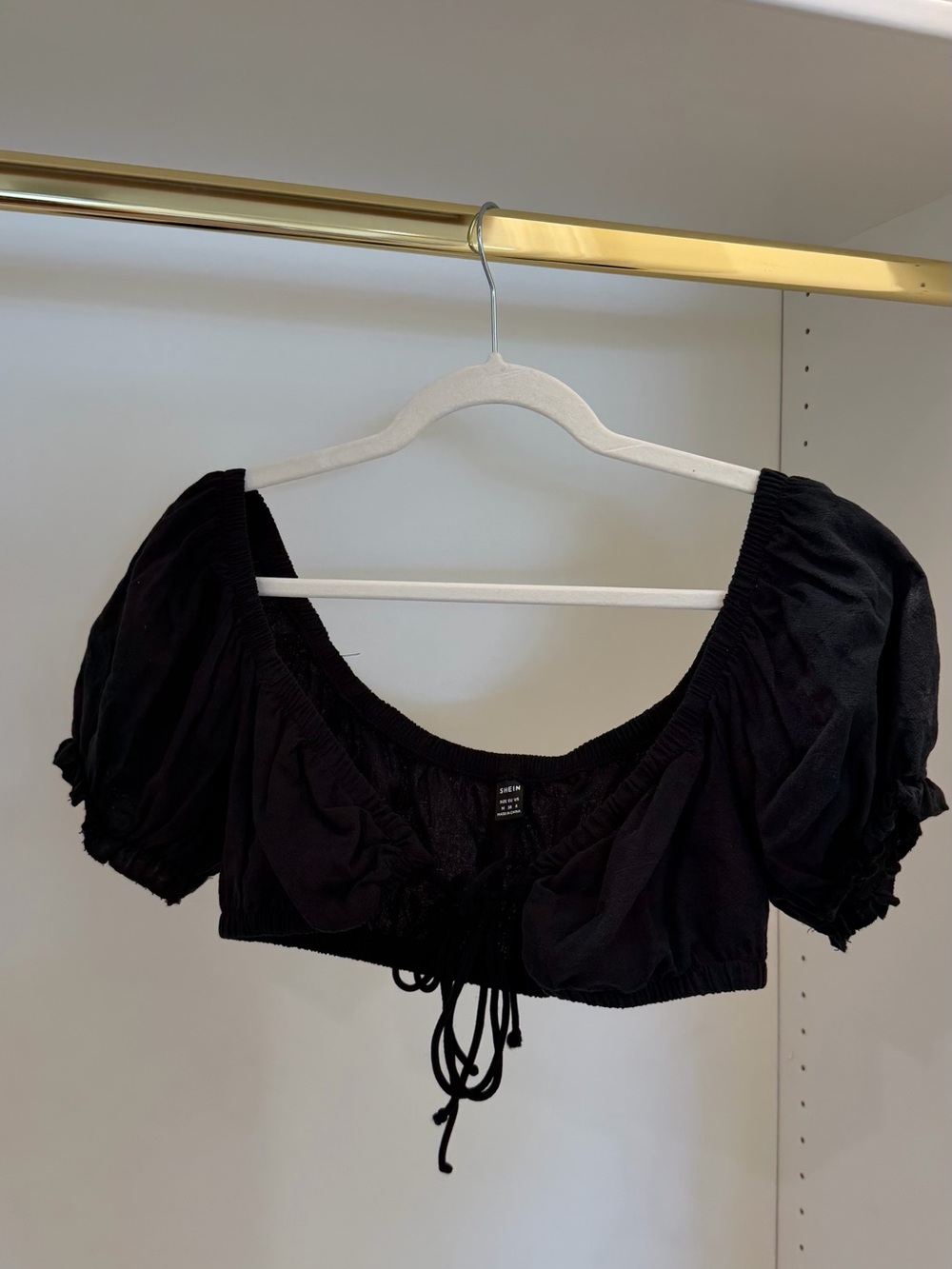 Black Puff Sleeve Crop Top